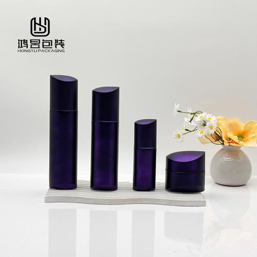 工厂新款 护肤品套装30ml100ml120ml 50g精油水乳抗衰精华膏霜瓶